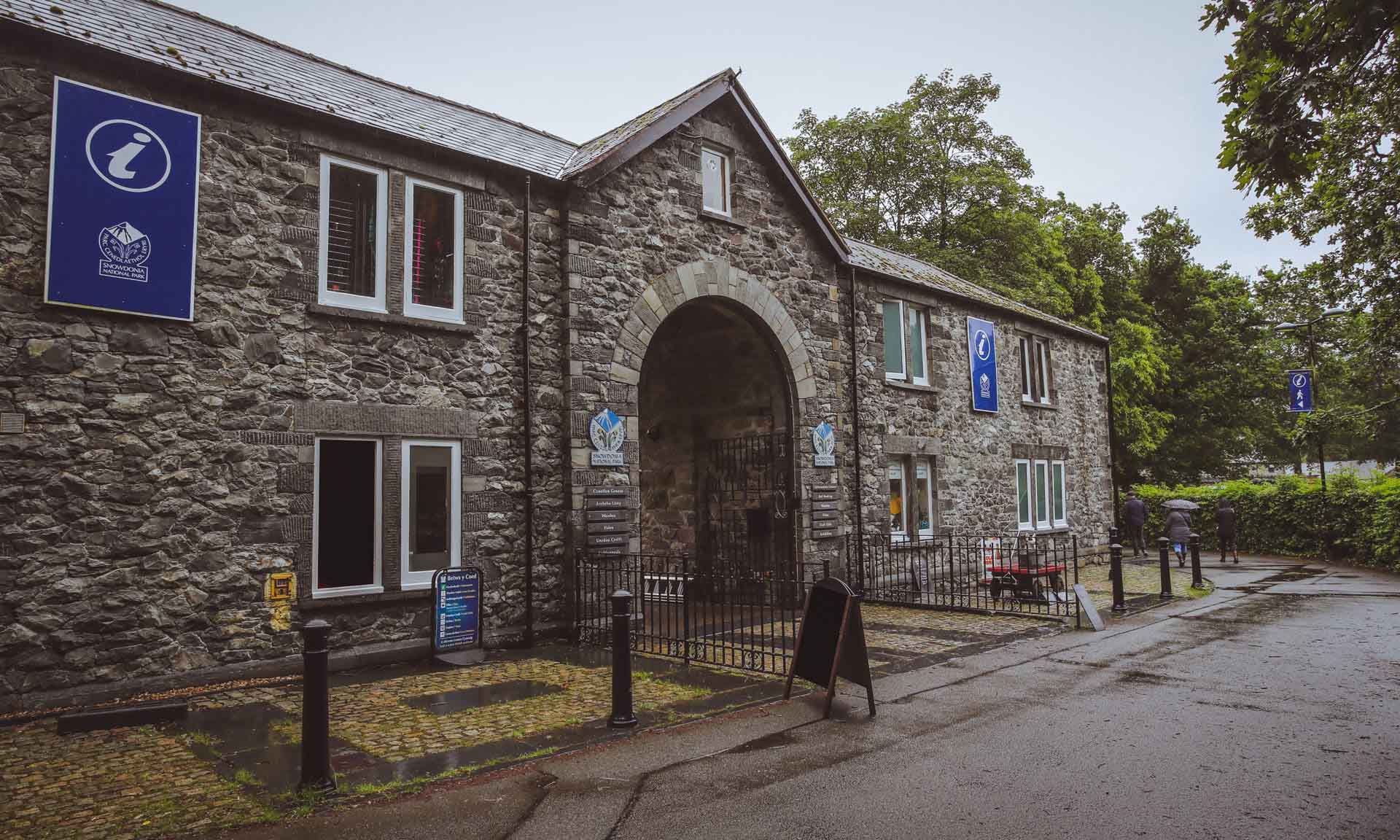 Gwella Effeithlonrwydd gwres ac insiwleiddio mewnol (Improving heat efficiency & internal insulation)